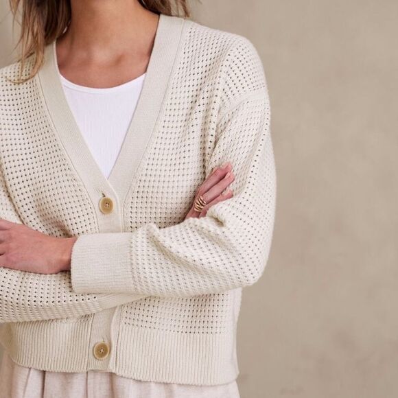 Banana Republic Cream Chunky Knit Cardigan - Picture 1 of 9